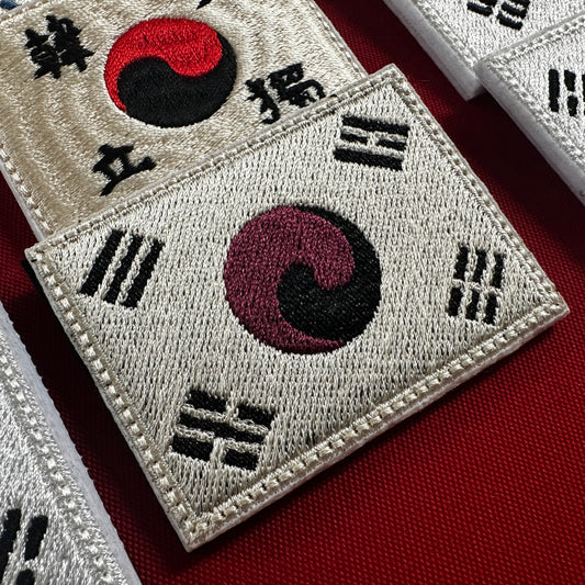 The Liberation Army Taegeukgi of Jingwansa